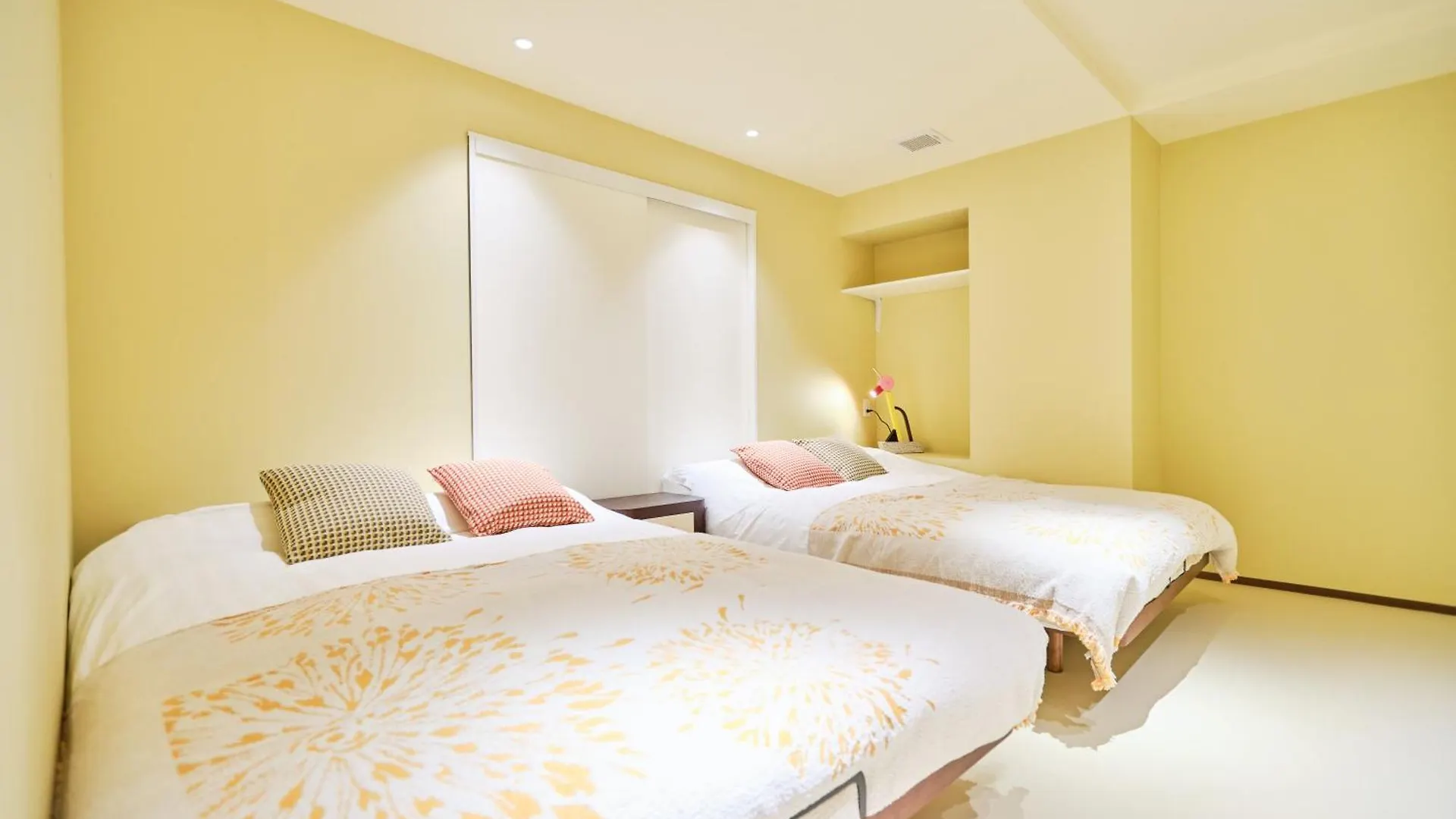 寅ホテル 御徒町 Tora Hotel Okachimachi Tokyo